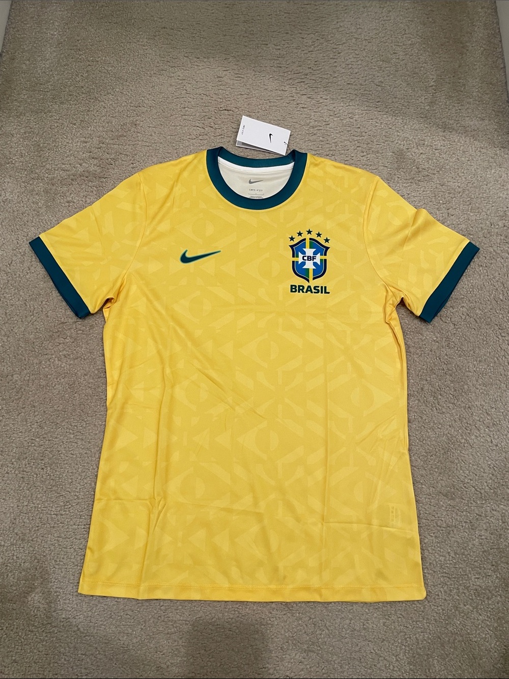 Nike Brazil Home Top 2026 men size L NWT